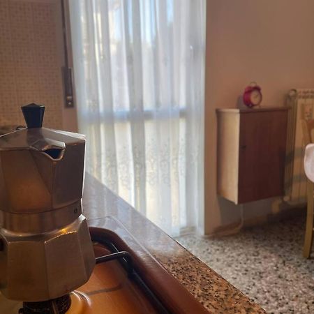Iris Hosting Appartamenti Per Famiglie Favaro Veneto Bagian luar foto