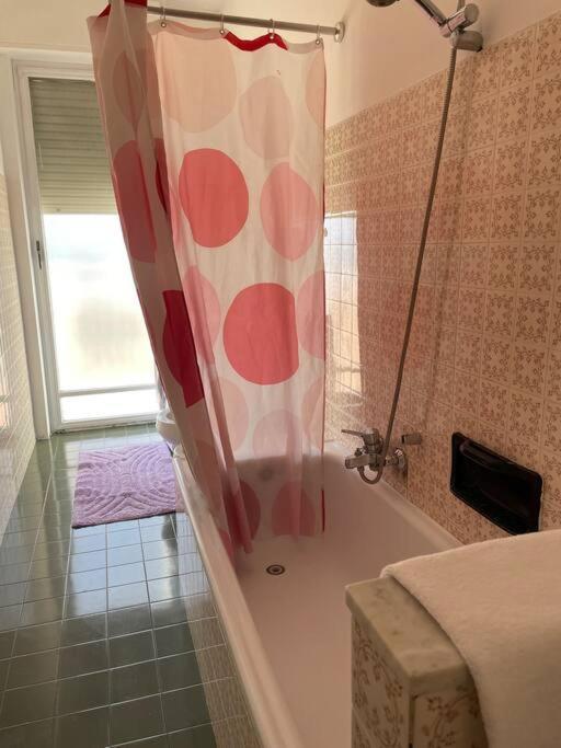Iris Hosting Appartamenti Per Famiglie Favaro Veneto Bagian luar foto