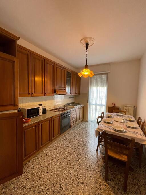 Iris Hosting Appartamenti Per Famiglie Favaro Veneto Bagian luar foto