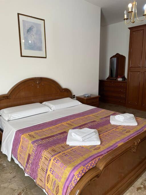 Iris Hosting Appartamenti Per Famiglie Favaro Veneto Bagian luar foto