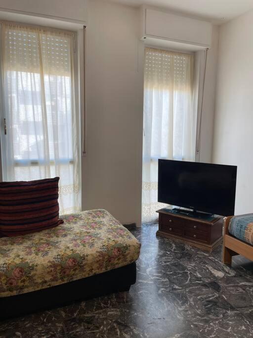 Iris Hosting Appartamenti Per Famiglie Favaro Veneto Bagian luar foto
